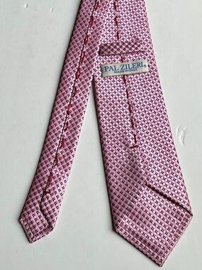 Pal Zileri pink with black  check hand stitched all silk tie made in Italy 🇮🇹